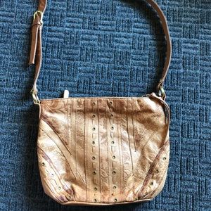 Cabin creek purse/ 9”H x 10”W
